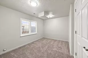 1418 S Avalon Dr, Springville, UT 84663 - Photo 20