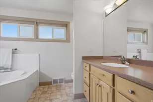 4895 Ben Lomond Ave, South Ogden, UT 84403 - Photo 24