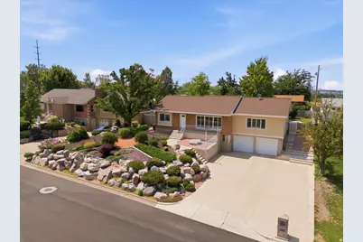 4895 Ben Lomond Ave, South Ogden, UT 84403 - Photo 2
