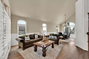 686 Wellington Dr, Kaysville, UT 84037 - Photo 12