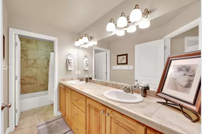 686 Wellington Dr, Kaysville, UT 84037 - Photo 34