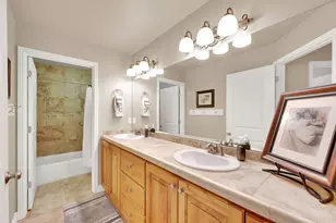686 Wellington Dr, Kaysville, UT 84037 - Photo 34