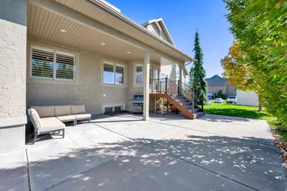 686 Wellington Dr, Kaysville, UT 84037 - Photo 10