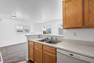 8807 S Foxtail Way, West Jordan, UT 84088 - Photo 8
