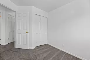 8807 S Foxtail Way, West Jordan, UT 84088 - Photo 18