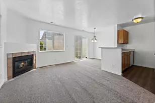 8807 S Foxtail Way, West Jordan, UT 84088 - Photo 2