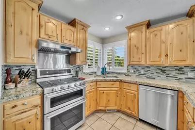 6637 W Canterbury Way, Highland, UT 84003 - Photo 14