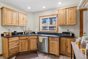 1332 E Thornton Ave, Salt Lake City, UT 84105 - Photo 10