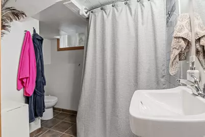 1332 E Thornton Ave S, Salt Lake City, UT 84105 - Photo 32