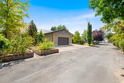 1014 E Smart Ln, Sandy, UT 84094 - Photo 36