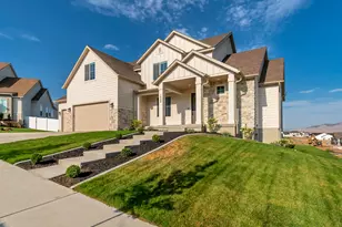 1524 S Bardsley Wy, Salem, UT 84653 - Photo 2