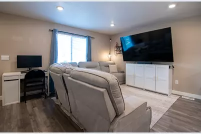 8603 W Bowie Dr., Magna, UT 84044 - Photo 8