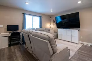 8603 W Bowie Dr, Magna, UT 84044 - Photo 8