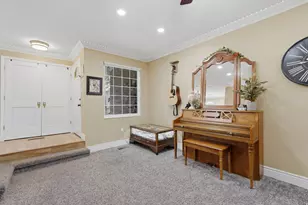 130 W Pheasantbrook Dr, Centerville, UT 84014 - Photo 8