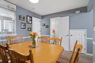 1065 Eastgate Dr, Provo, UT 84606 - Photo 6