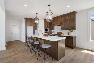 619 E Mountain Rd N, North Ogden, UT 84414 - Photo 4