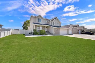 3647 W 6050 S, Roy, UT 84067 - Photo 2