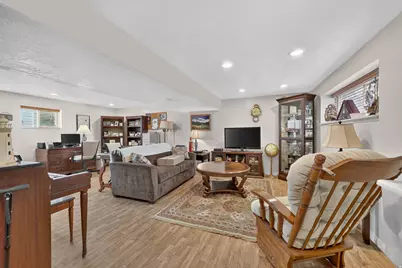 589 N Nelson Ave E, Tooele, UT 84074 - Photo 22