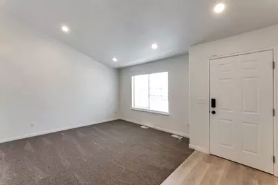 201 W 1160 N #4, Tooele, UT 84074 - Photo 6