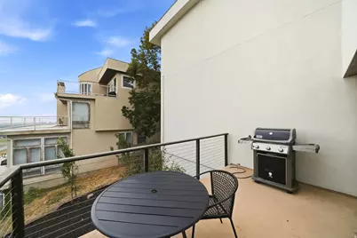 2558 S Scenic Dr E, Salt Lake City, UT 84109 - Photo 66