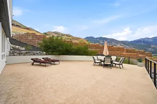 2558 S Scenic Dr E, Salt Lake City, UT 84109 - Photo 70