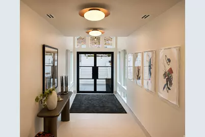 2558 S Scenic Dr E, Salt Lake City, UT 84109 - Photo 4