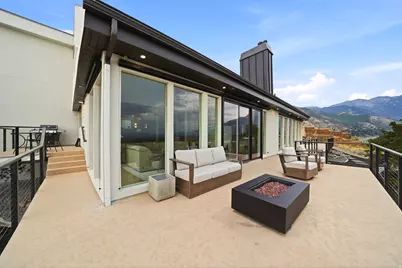 2558 S Scenic Dr E, Salt Lake City, UT 84109 - Photo 64