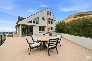 2558 S Scenic Dr E, Salt Lake City, UT 84109 - Photo 60