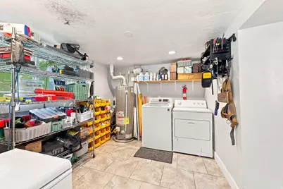 154 W 400 N, Springville, UT 84663 - Photo 28