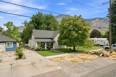 154 W 400 N, Springville, UT 84663 - Photo 4