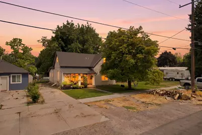 154 W 400 N, Springville, UT 84663 - Photo 2