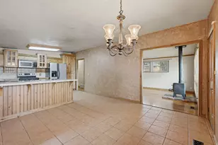 1531 W Olive St, Taylorsville, UT 84123 - Photo 8
