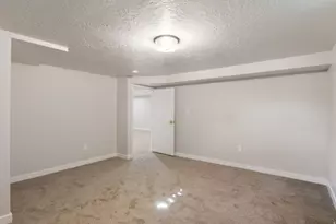 353 W 440 S, Tooele, UT 84074 - Photo 22