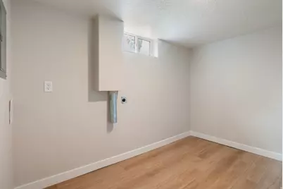 353 W 440 S, Tooele, UT 84074 - Photo 18