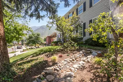 3636 E Macintosh Ln S, Cottonwood Heights, UT 84121 - Photo 40