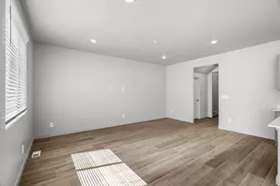 862 E Eden St, Eagle Mountain, UT 84005 - Photo 16