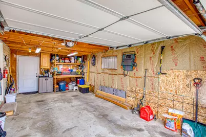 140 W 100 S, Tooele, UT 84074 - Photo 10