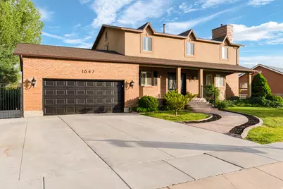 1647 W 1410 N, Farmington, UT 84025 - Photo 2