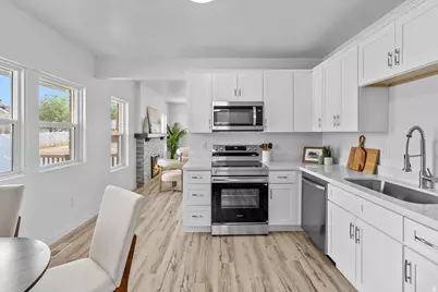 367 Durrant St, Grantsville, UT 84029 - Photo 16