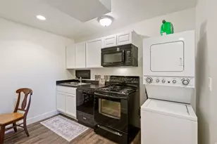 1900 N 1400 E, Provo, UT 84604 - Photo 32