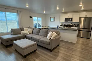 1218 W Hidden Spg Dr, Santaquin, UT 84655 - Photo 4