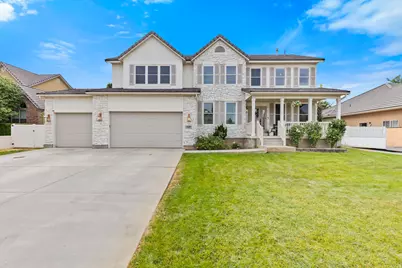 565 Threshing Ct, Kaysville, UT 84037 - Photo 2