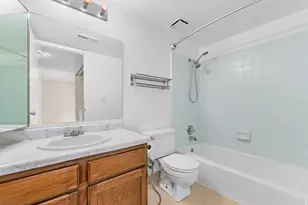 7721 S Briarsprings Dr, Midvale, UT 84047 - Photo 12
