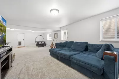 1270 Santa Anita Dr, Kaysville, UT 84037 - Photo 36