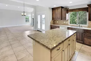 516 S 1175 W, Farmington, UT 84025 - Photo 6