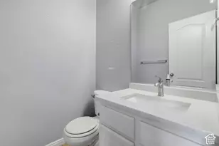 7722 S New Snowbell Ln, West Jordan, UT 84081 - Photo 12