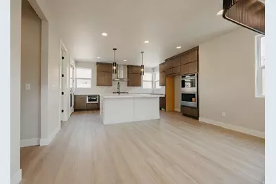 5910 N Canyon Rim Rd #619, Lehi, UT 84048 - Photo 12