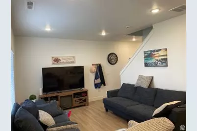 947 N 960 W, Tremonton, UT 84337 - Photo 6