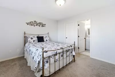 3561 E Rock Creek Rd #4, Eagle Mountain, UT 84005 - Photo 14