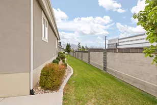 4069 W Penstemon Wy, Lehi, UT 84048 - Photo 38
